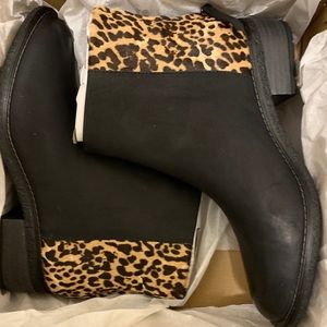 Sperry boots size 6.5